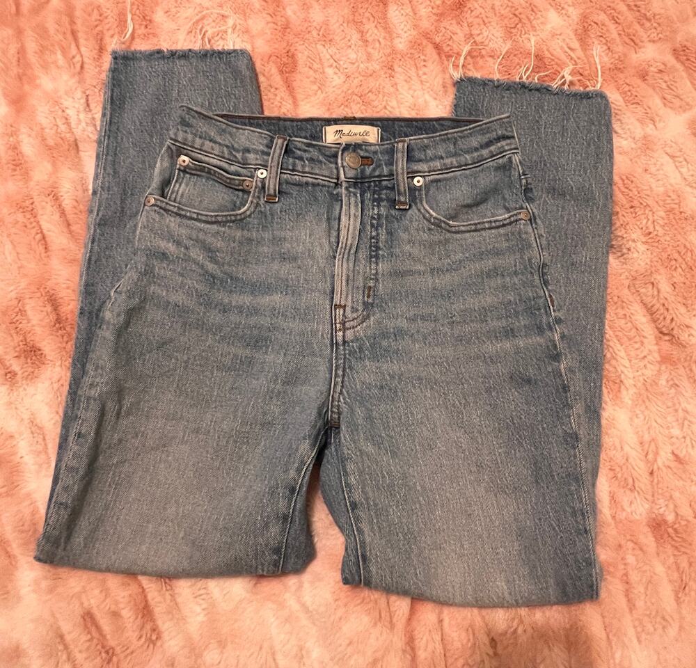 Madewell The Perfect Vintage Jean Women’s 26 Distressed Raw Hem Straight Leg